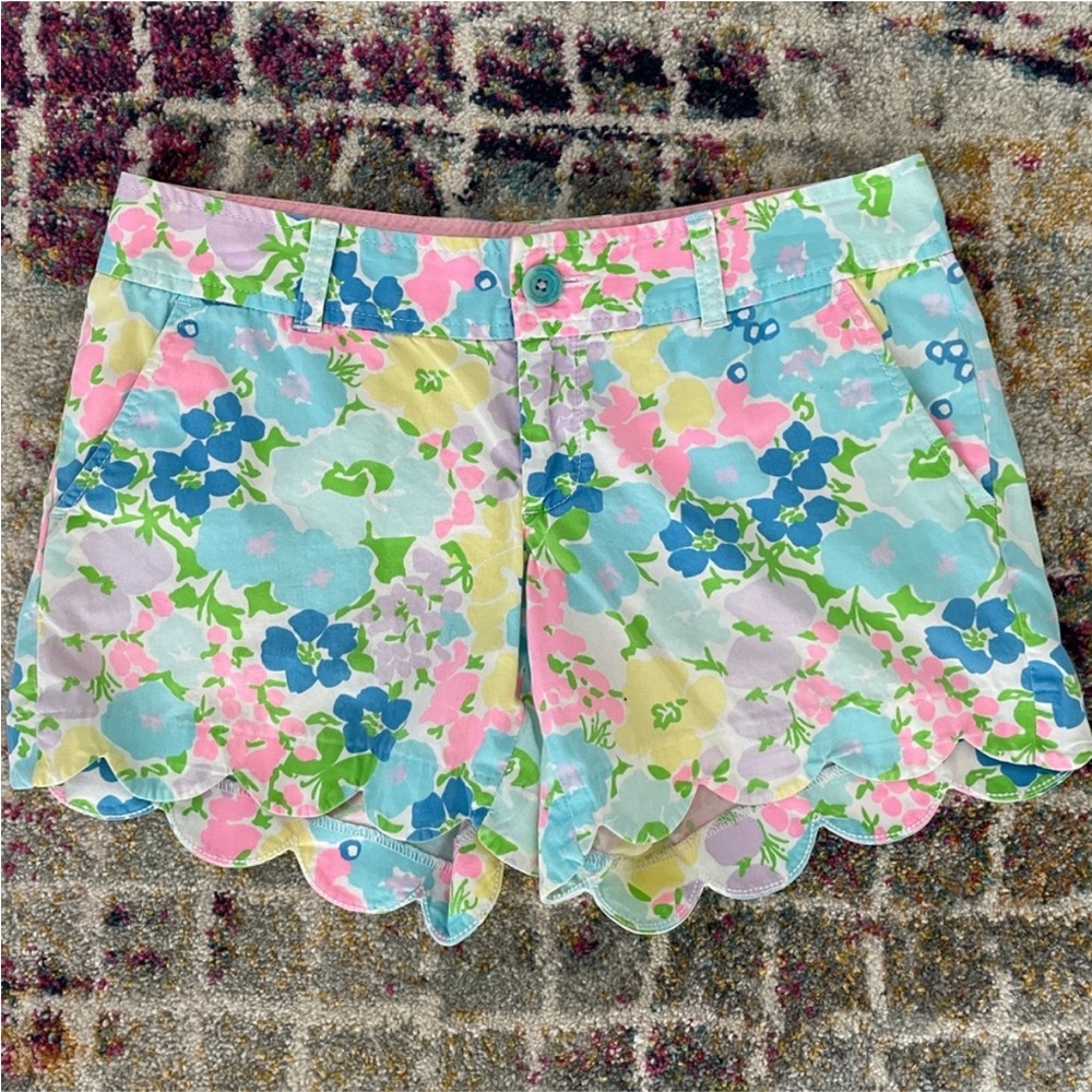 Lilly Pulitzer buttercup shorts size 4